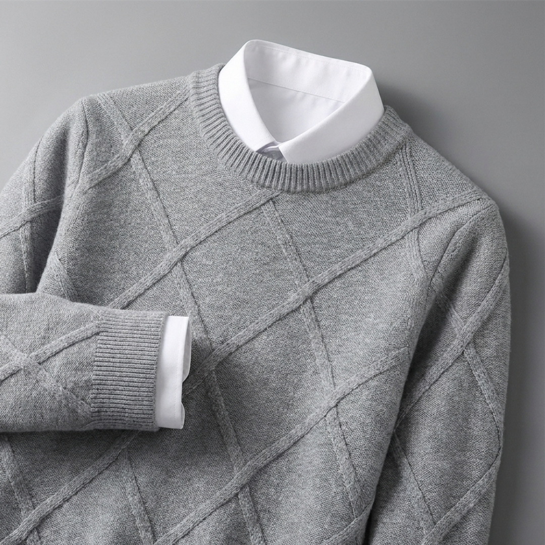 Cable-Knit Cashmere Crewneck Sweater