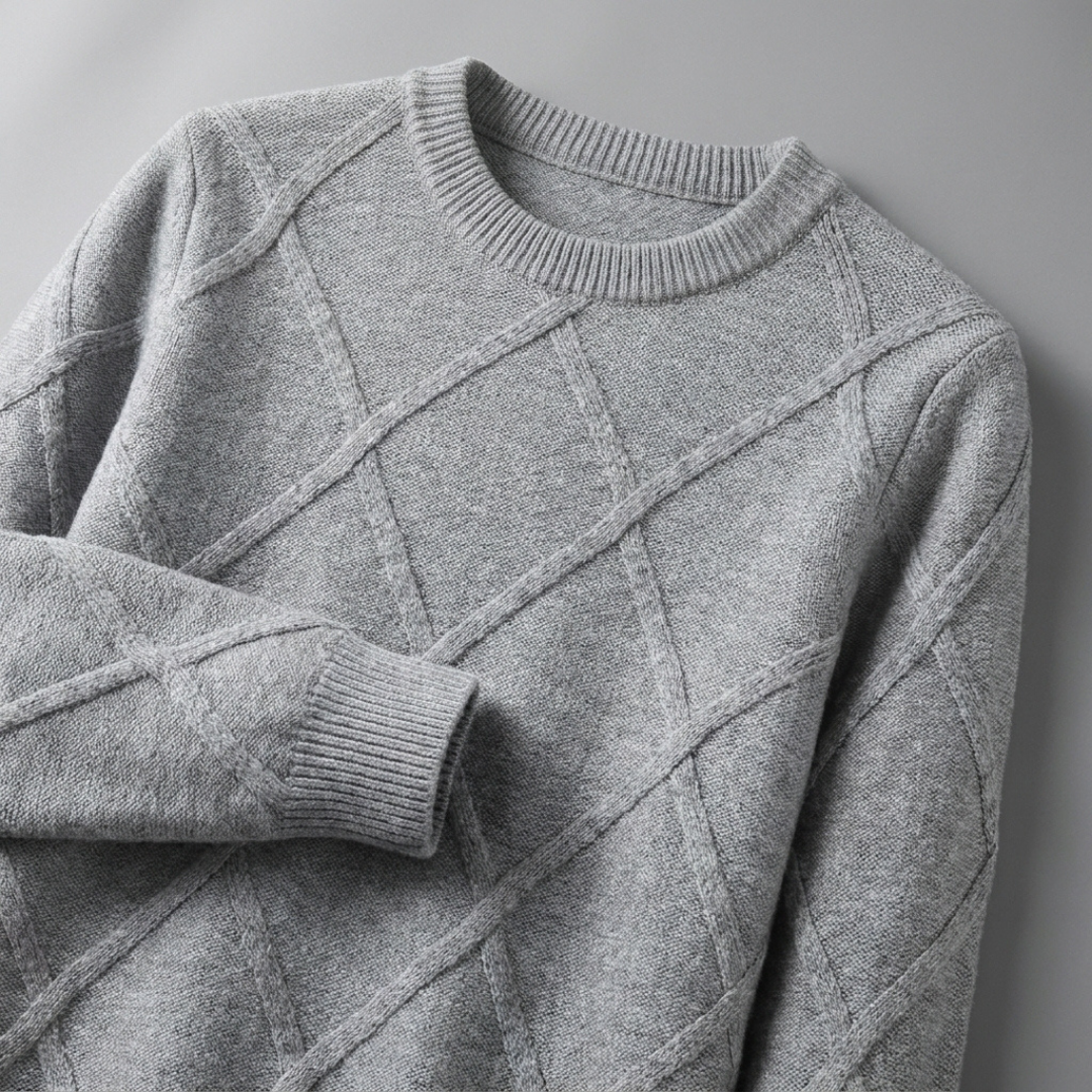 Cable-Knit Cashmere Crewneck Sweater
